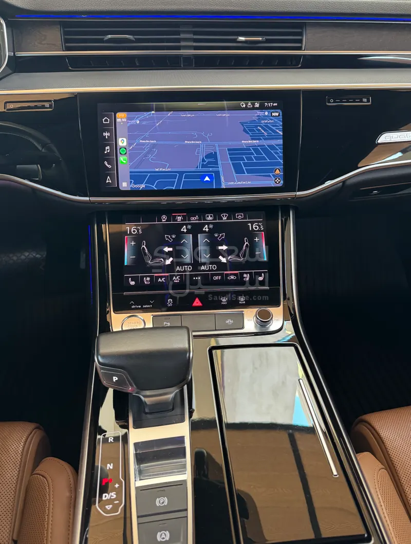 2018 اودي اي 8 ال 55تي اف اس أي