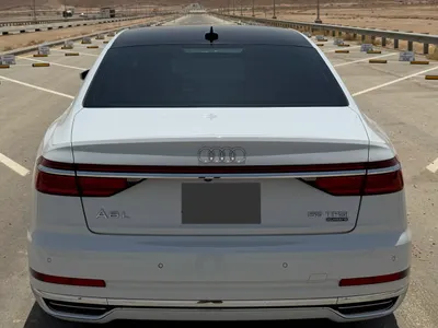 2018 اودي اي 8 ال 55تي اف اس أي