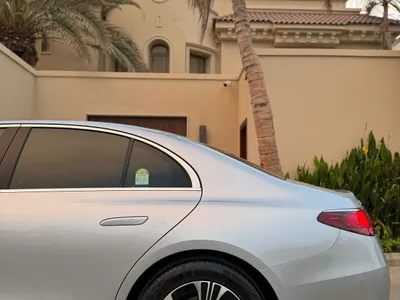 2024 مرسيدس - بنز إي 200