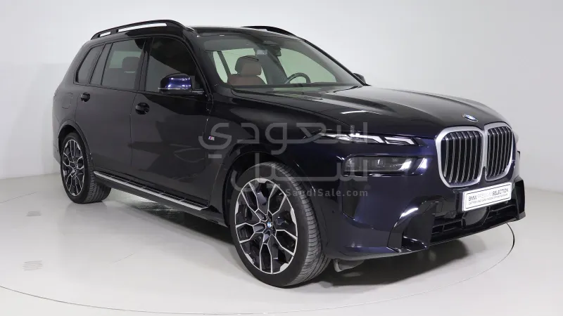 2024 BMW X Series 7 M kit