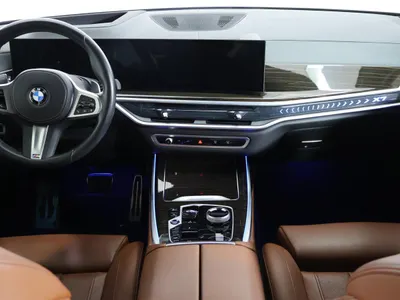 2024 BMW X Series 7 M kit