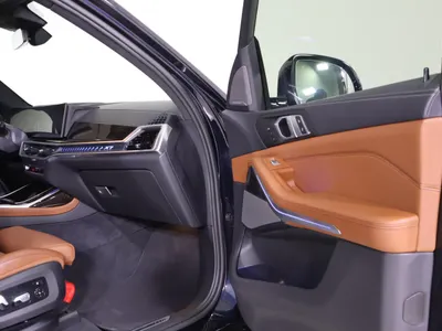 2024 BMW X Series 7 M kit