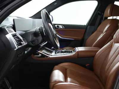 2024 BMW X Series 7 M kit