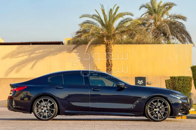 2023 BMW 8 Series 840i