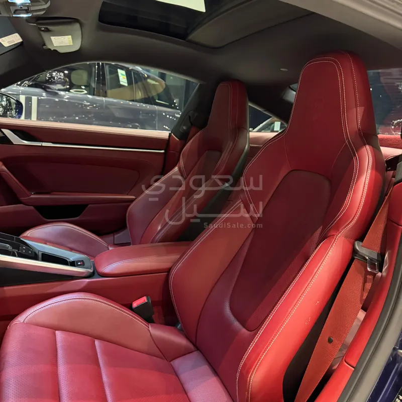2020 Porsche 911 Carrera S