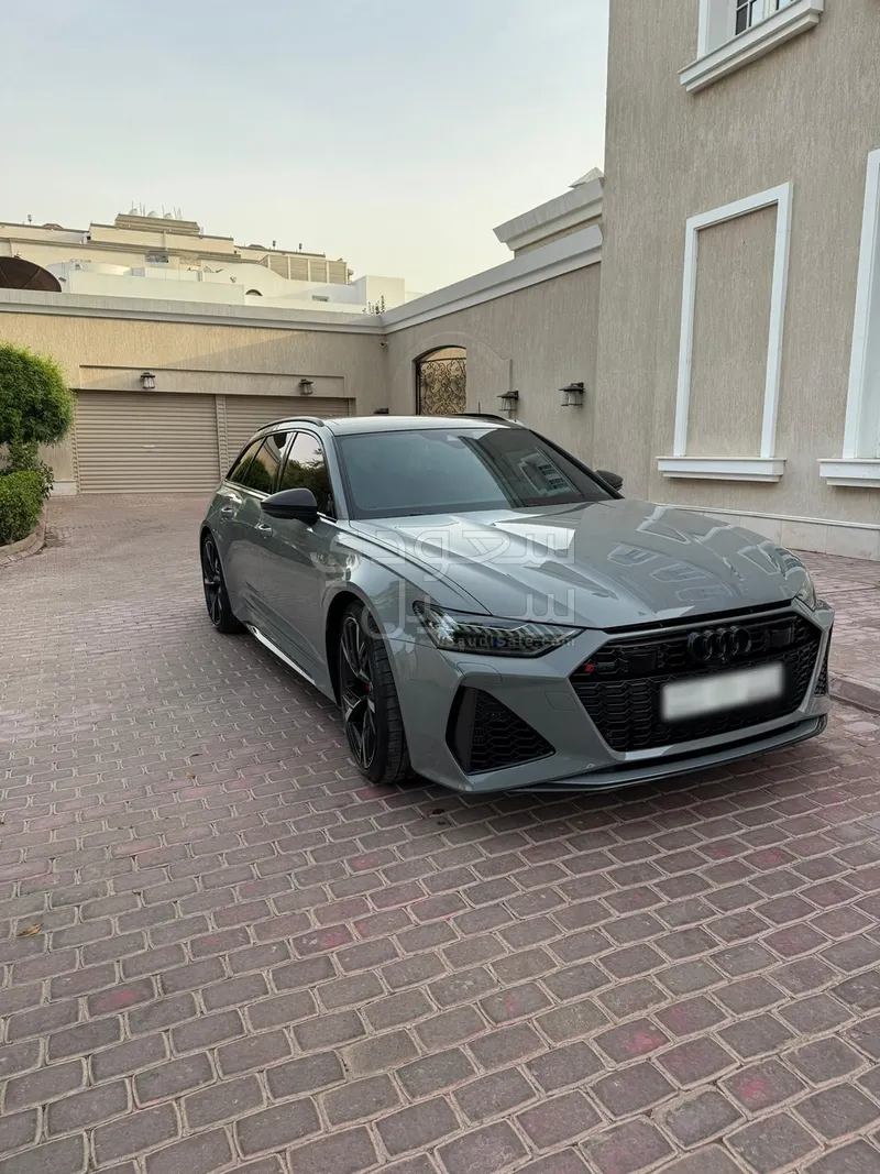 2021 اودي ار اس 6