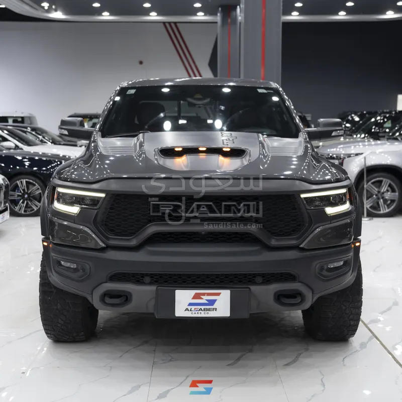 2022 دودج رام تي ار اكس