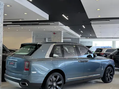 2023 Rolls-Royce Cullinan Silver Badge
