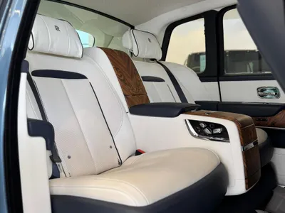 2023 Rolls-Royce Cullinan Silver Badge