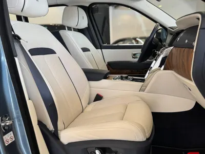 2023 Rolls-Royce Cullinan Silver Badge