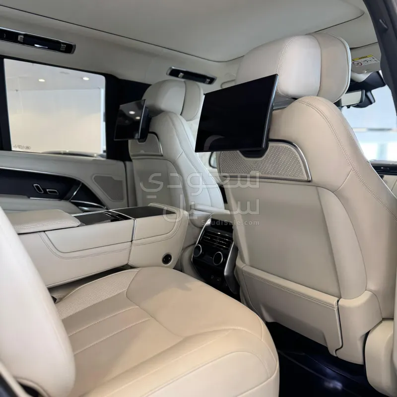 2022 Land Rover Range Rover First Edition