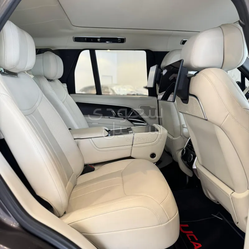 2022 Land Rover Range Rover First Edition