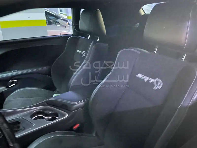 2022 دودج تشالنجر هيلكات رد اي