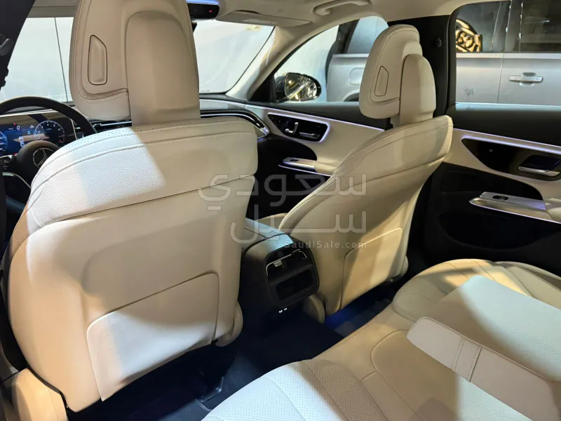 2024 Mercedes-Benz E 200