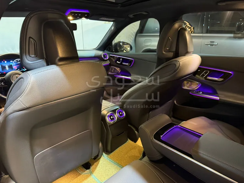 2023 Mercedes-Benz C 250