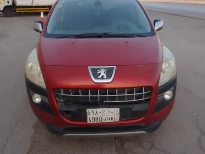 2013 بيجو 3008