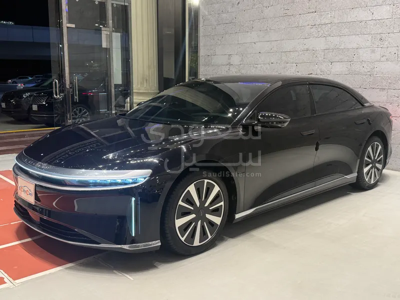 2025 Lucid Air Pure