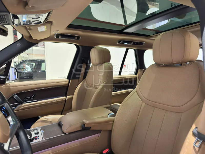 2023 Land Rover Range Rover Vogue SE