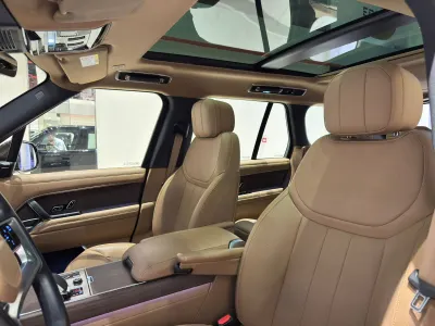 2023 Land Rover Range Rover Vogue SE
