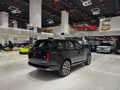 2023 Land Rover Range Rover Vogue SE