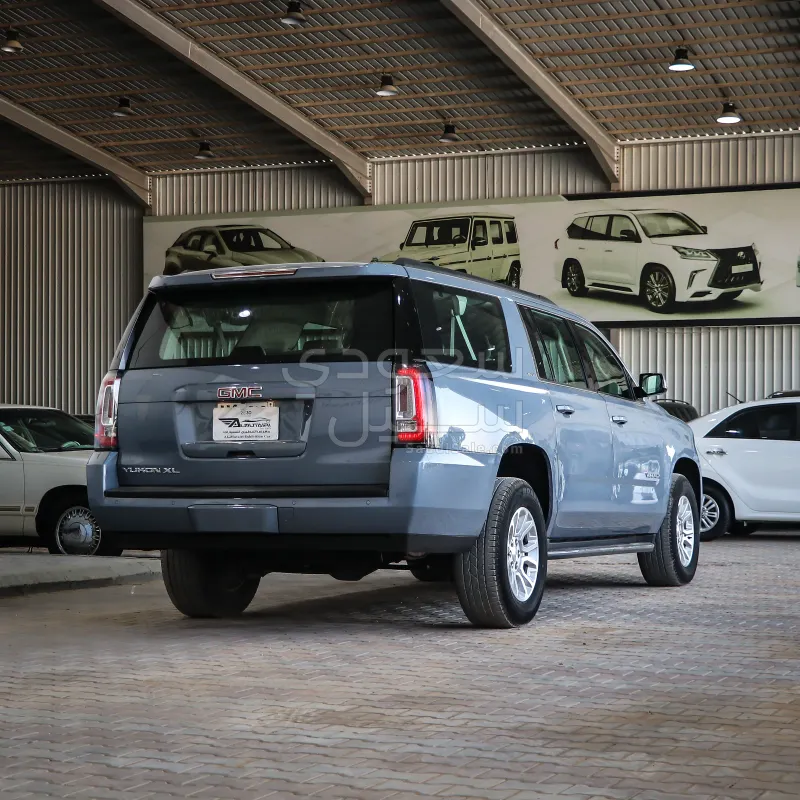 2016 GMC Yukon SLE