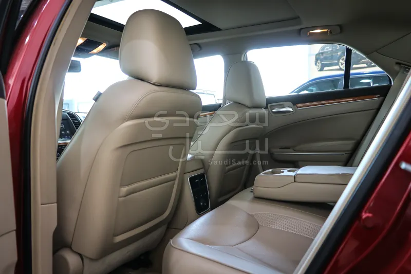 2014 Chrysler 300 C