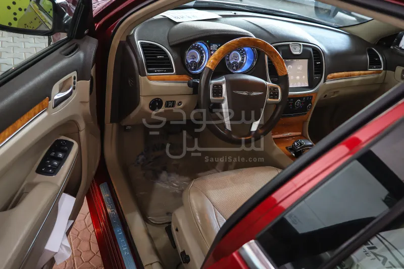 2014 Chrysler 300 C
