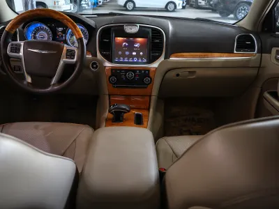 2014 Chrysler 300 C