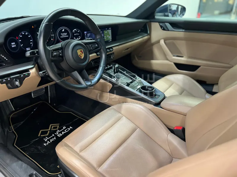 2021 بورش 911 كاريرا
