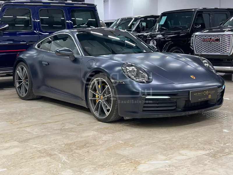 2021 بورش 911 كاريرا