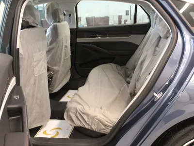 2025 Ford Taurus Titanium