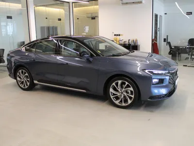 2025 Ford Taurus Titanium