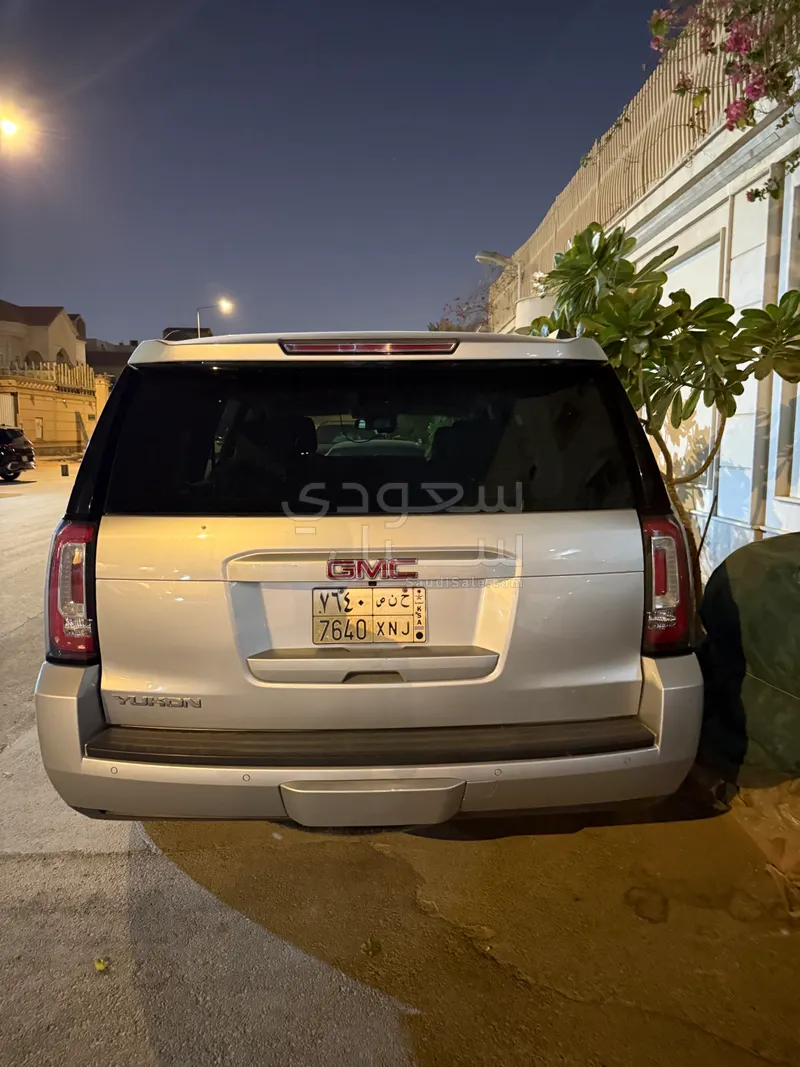 2015 GMC Yukon SLE