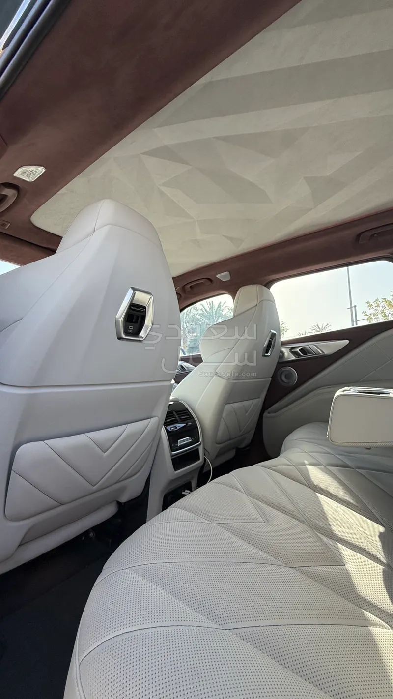 2023 BMW XM