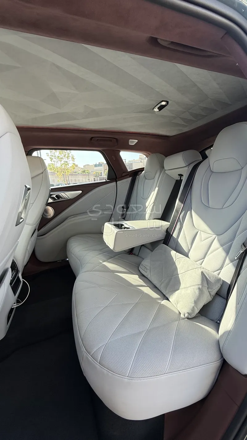 2023 BMW XM