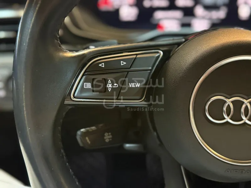2020 اودي اي 5 40 تي اف اس اي اس لاين