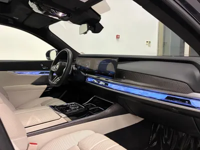 2024 BMW 7 Series 740i