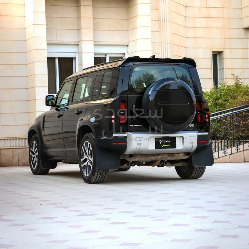 2021 Land Rover Defender HSE