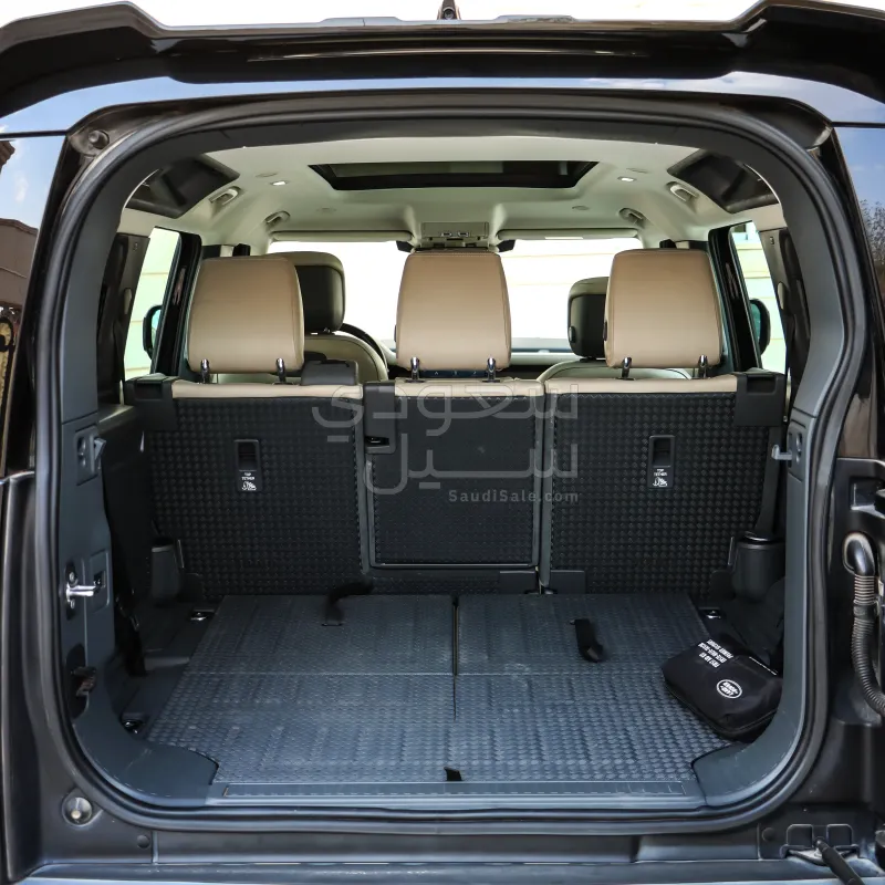 2021 Land Rover Defender HSE