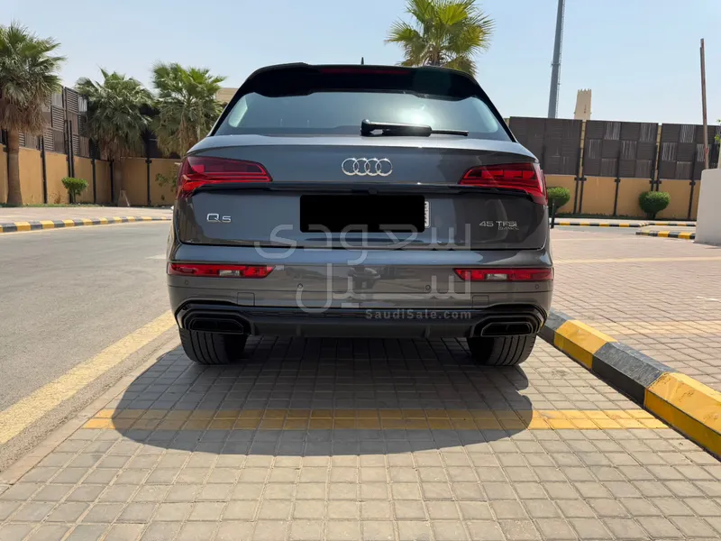 2021 Audi Q5 S Line