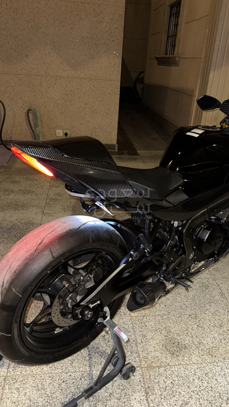 2023 Suzuki GSX R1000R