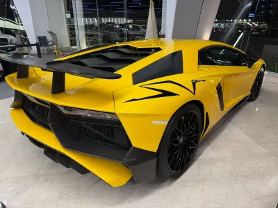 2016 Lamborghini Aventador SV