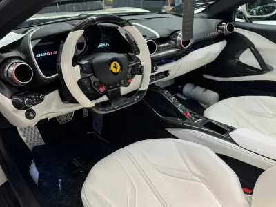 2021 Ferrari 812 GTS