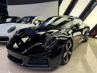 2025 Porsche 911 Carrera