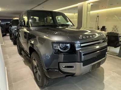 2025 Land Rover Defender