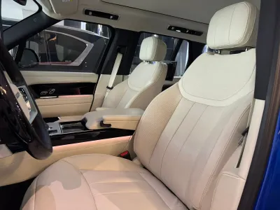 2025 Land Rover Range Rover HSE