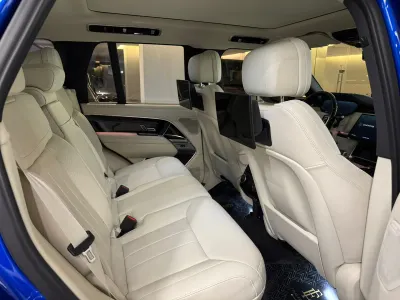 2025 Land Rover Range Rover HSE