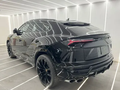 2019 Lamborghini URUS