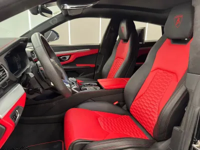2019 Lamborghini URUS