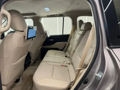 2022 Toyota Land Cruiser GXR